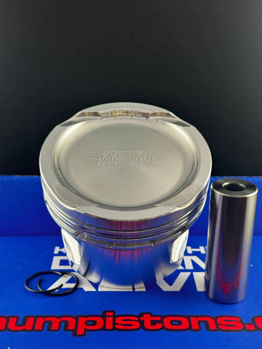 Traum Pistons NISSAN SR20DET - VET   *** STD TURBO PISTONS