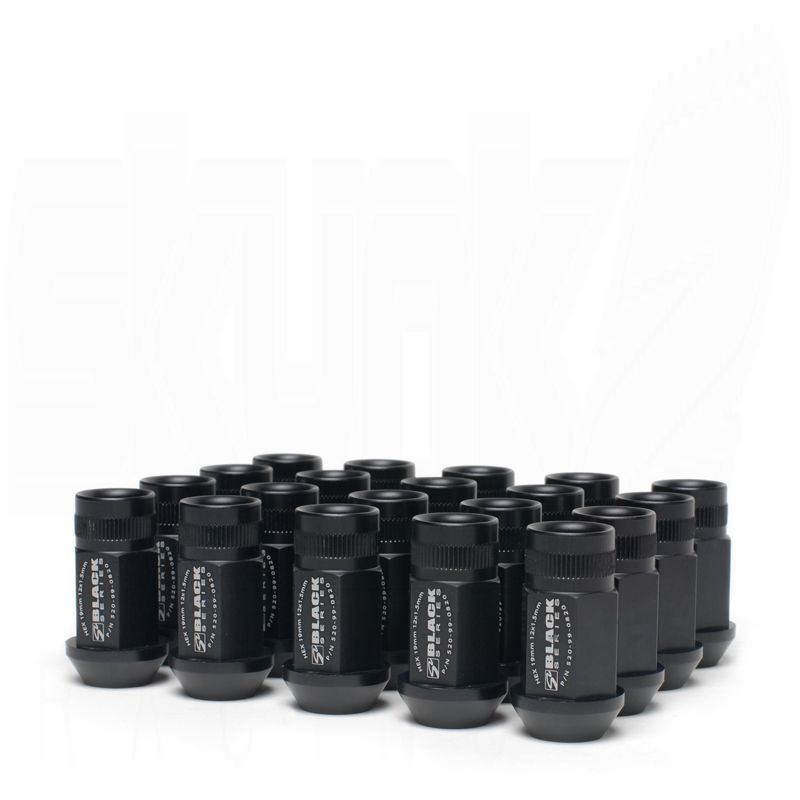 Lug Nut Set - 16-pc Black (M12 x 1.50)